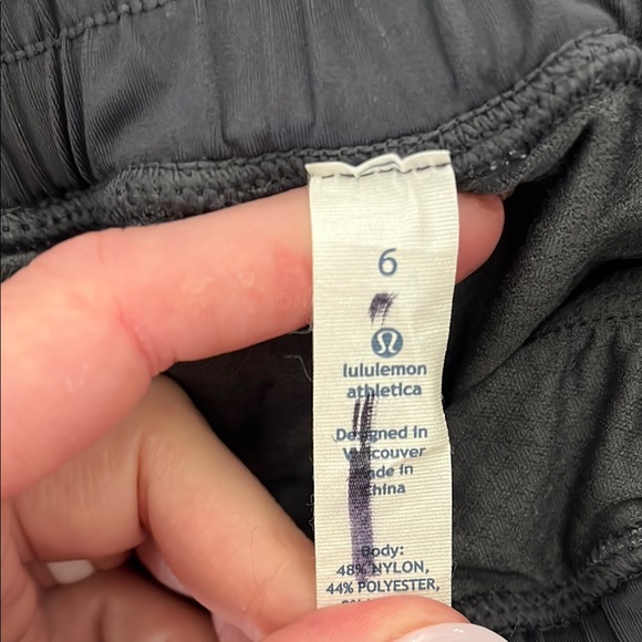 Lululemon Strength & Tone Coal Shorts - Picture 2 of 3